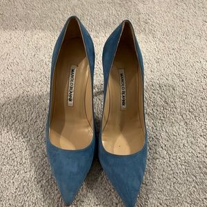 COPY - Manolo Blahnik Powder Blue Suede Pumps size 6.5B